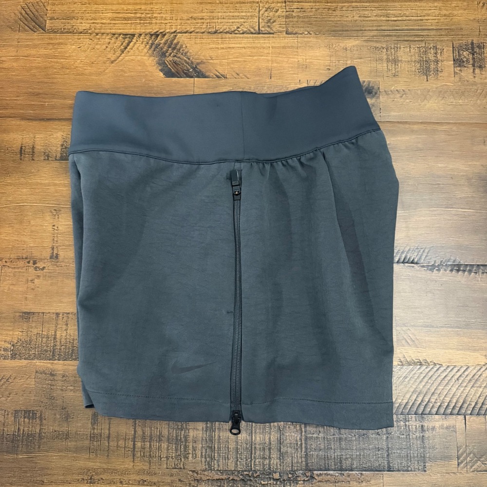 Nike‎ Womens High Waisted athletic Shorts Zipper Detail Athletic Gray Large - Picture 4 of 4